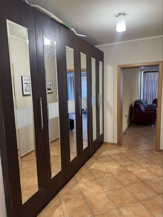 Дава се под наем Тристаен апартамент в Варна, Гръцка махала - 120 кв.м за 1000 € - Снимка #8