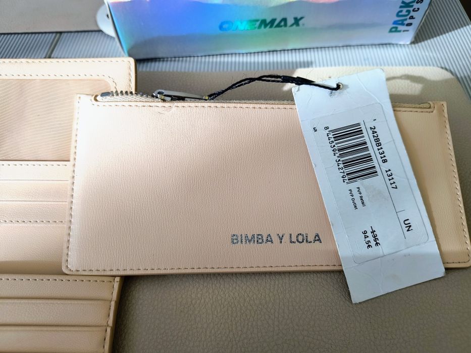 Bimba y Lola-Дамски портофейл с дребен фабричен  дефект