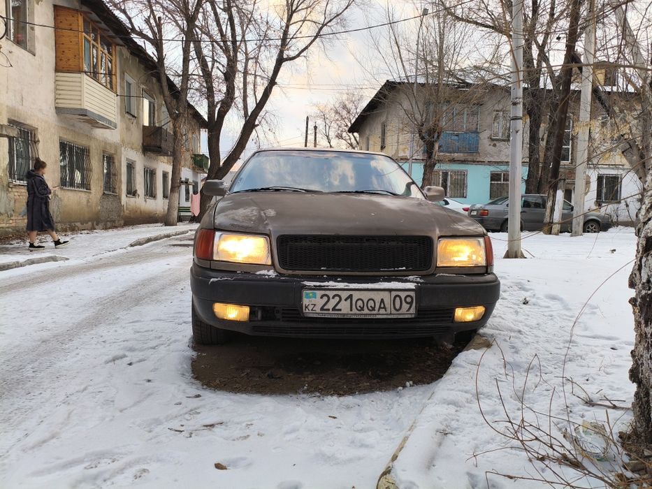 Продам Ауди 100 с4