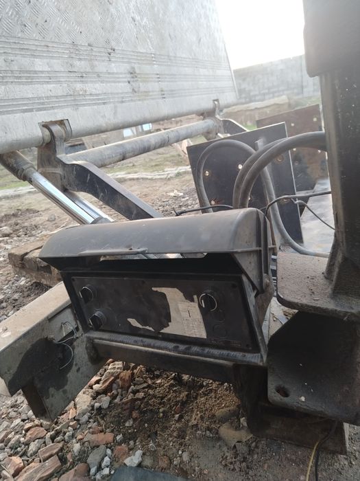 Прадам гидро лапа мерседес