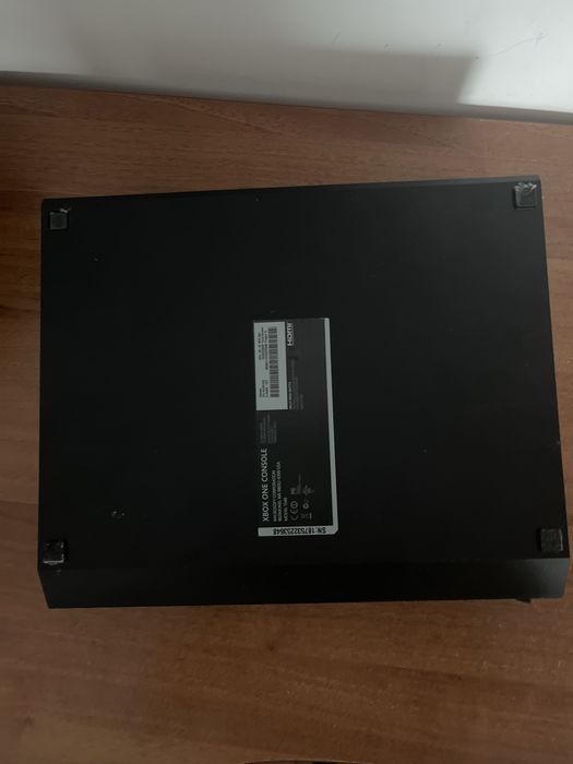 Xbox one simplu.