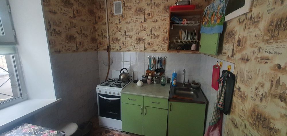 Продам квартиру в 16 мкрн