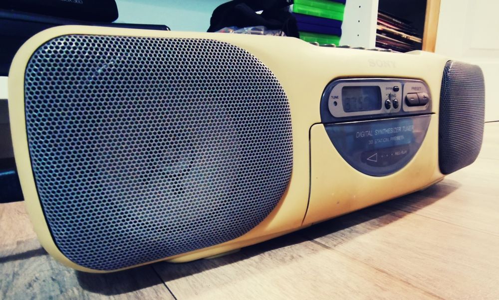 Radio casetofon boombox Sony retro vintage de colecție  anii 90