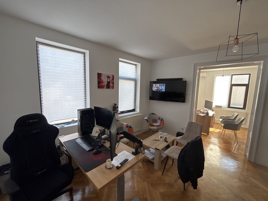 Se inchiriaza casa cu destinatie de birou