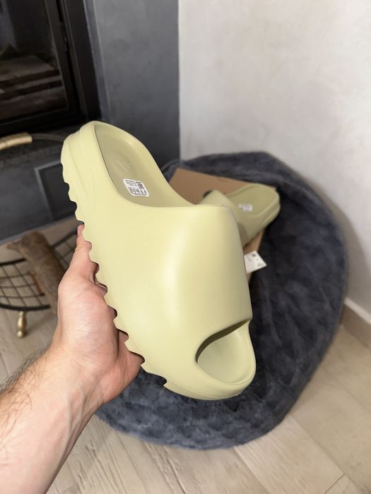 Adidas Yeezy Slide Resin