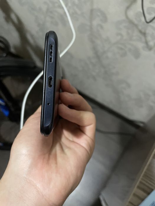 Redmi 9A 32 gb holati yahshi