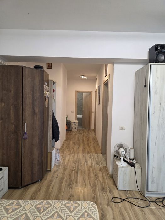 Apartament 3  camere + loc parcare