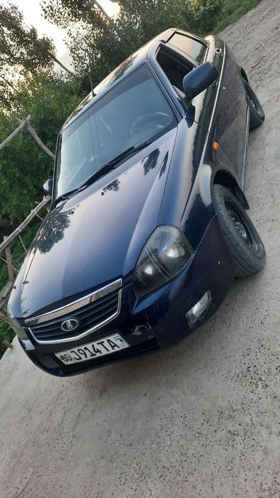 Lada PRIORA 2013