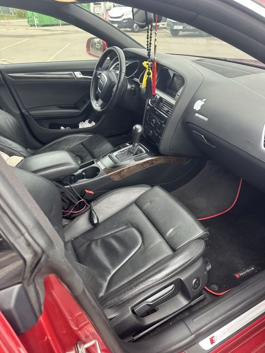 Vand / schimb audi a5