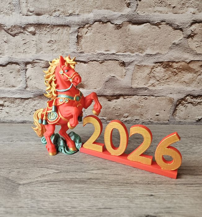 Статуетка Годината на Огнения Кон 2026