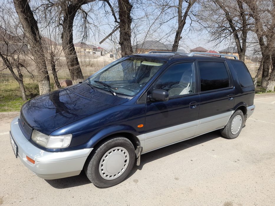 Продам Mitsubishi space wagon.