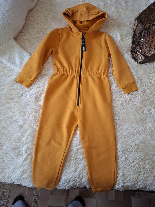 Продам комбинезон