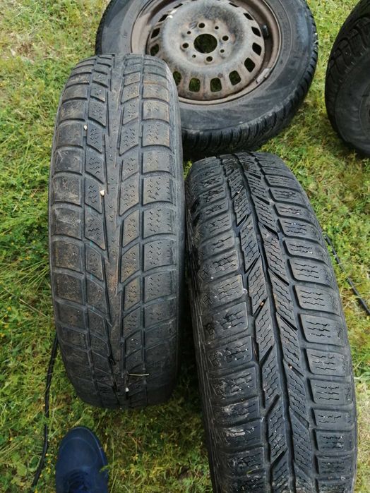 Гуми, зимни, 2 бр. (с джанти) за Fiat Punto S 1998