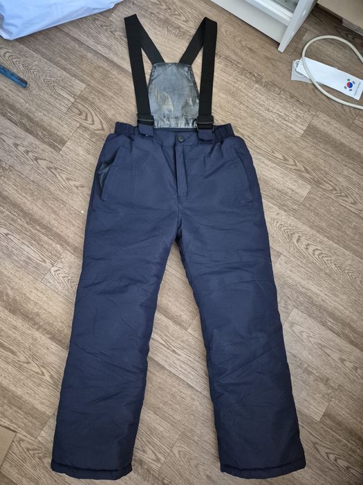 Продаю зимний костюм для девочки