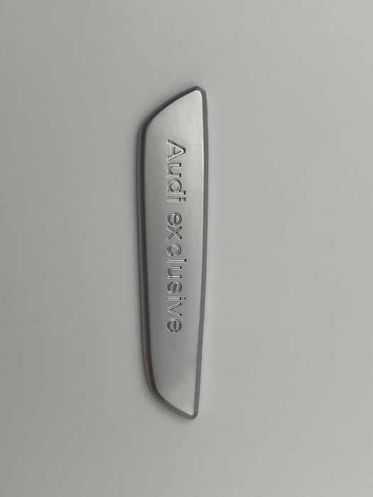 Emblema Audi Exclusive interior