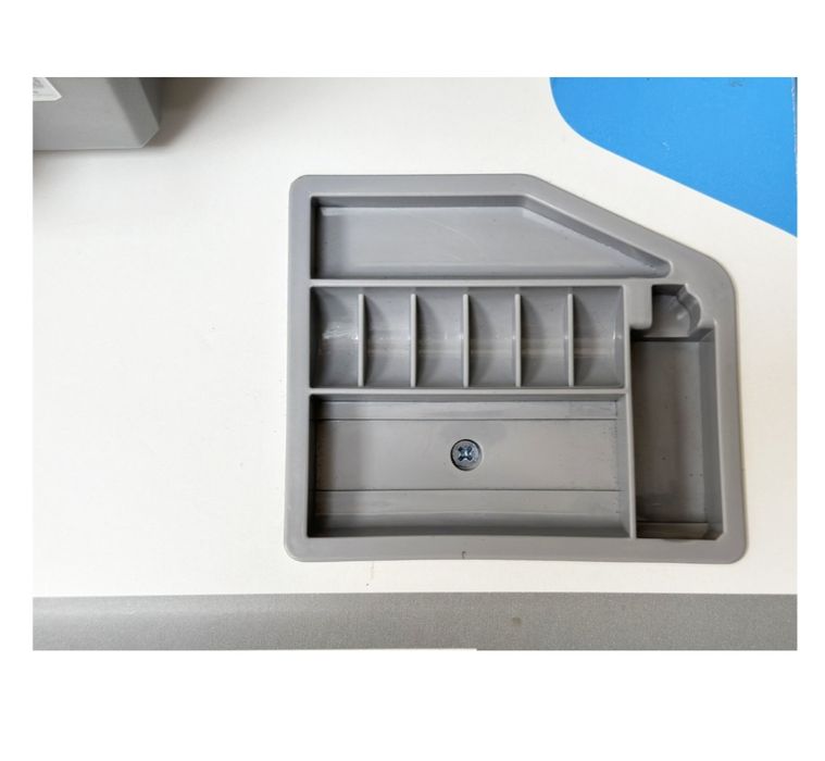 Продам швейную машинку