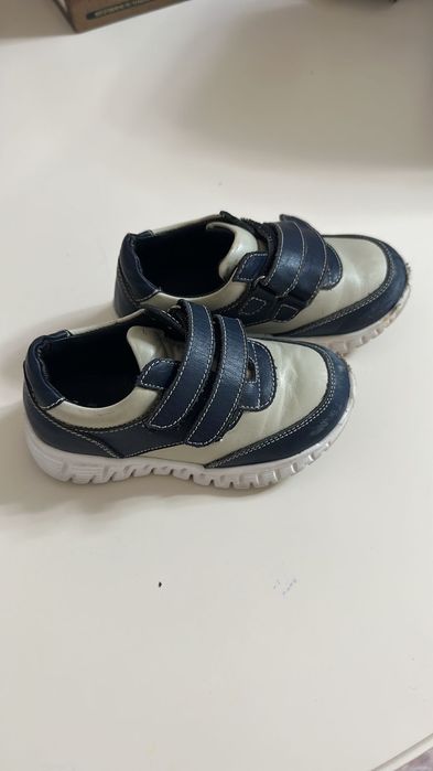 Детская обувь продам