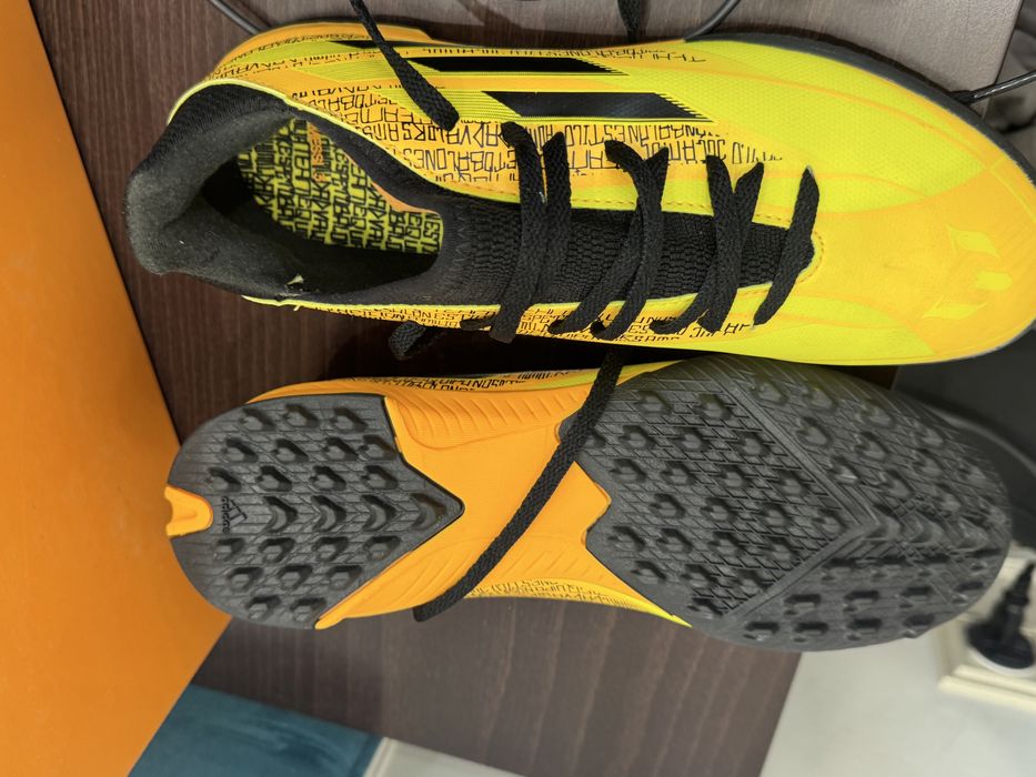 Кроссовки адидас messi speedflow