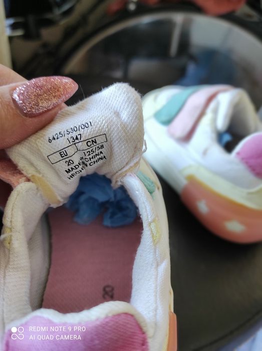 Tenesi Zara fetiță