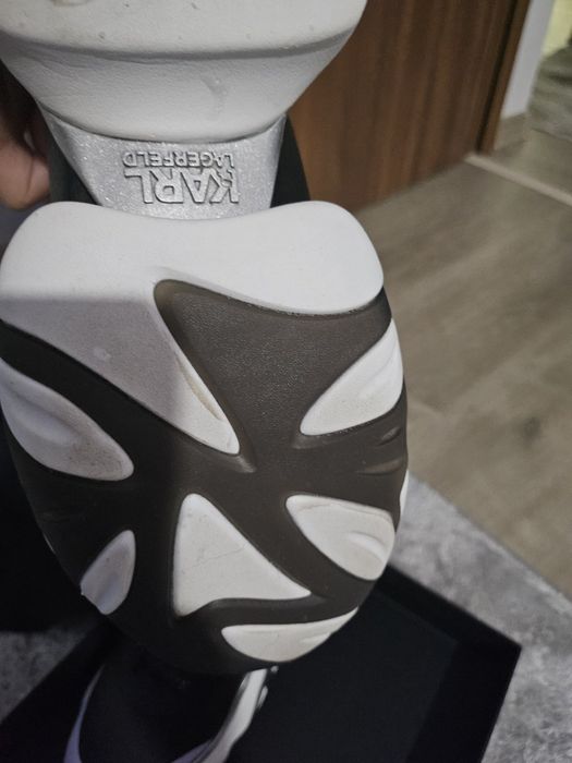 Обувки Karl Lagerfeld