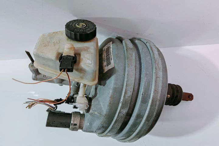 Tulumba Frana  cu pompa centrala A0054303230 Mercedes-Benz E-Class W2