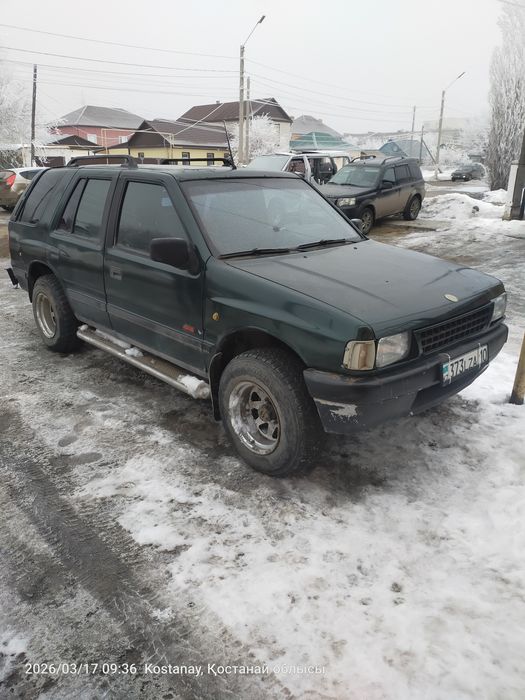 Опель  франтера.