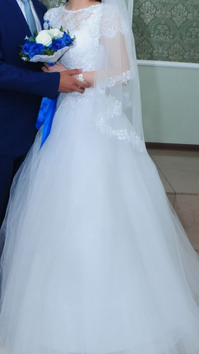 Свадебное платье