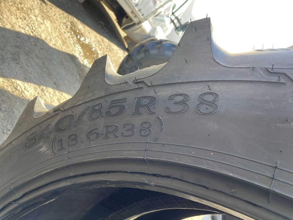 Cauciucuri noi 340/85 R38 OZKA Radiale de tractor 13.6-38 Anvelope