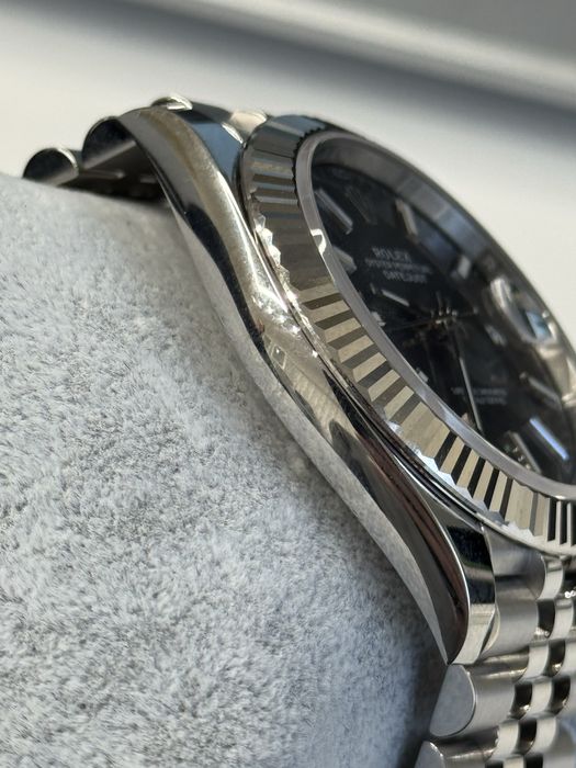 Rolex Datejust 41mm Grey Dial