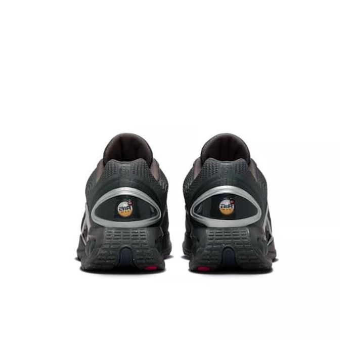 Nike air max DN Black & Metallic Silver