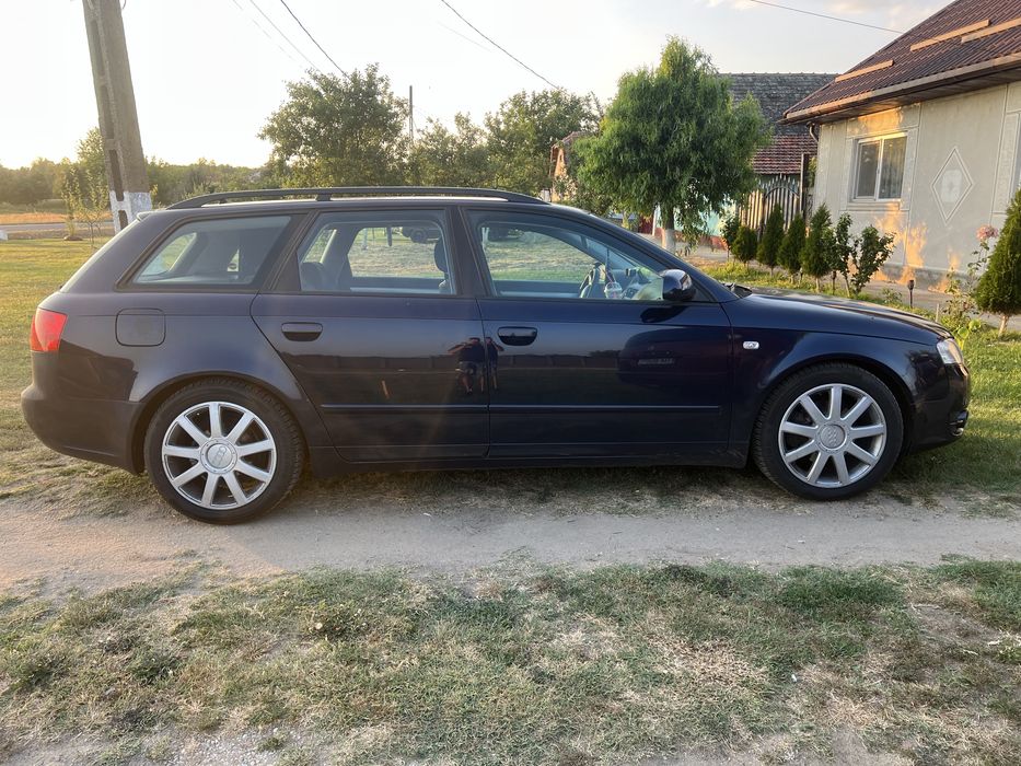 AUDI A4 0 — imagine 3