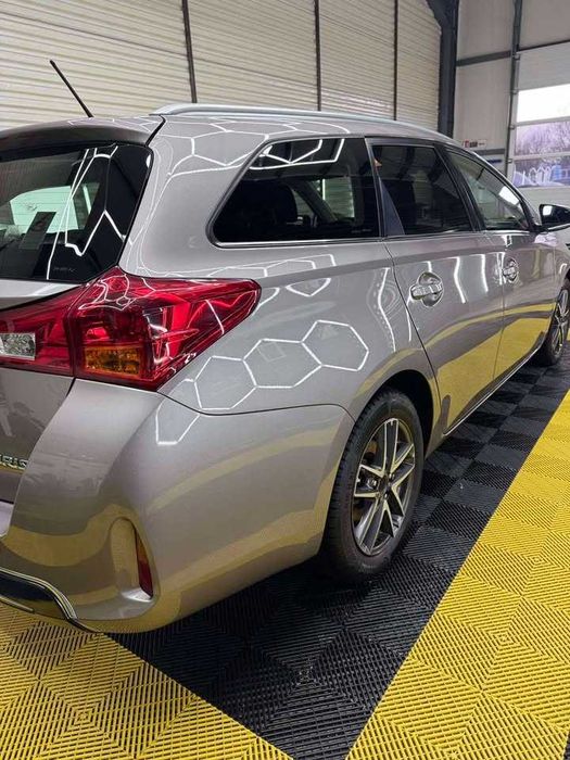 Toyota Auris 2015г 2.0 D-4D без забележки