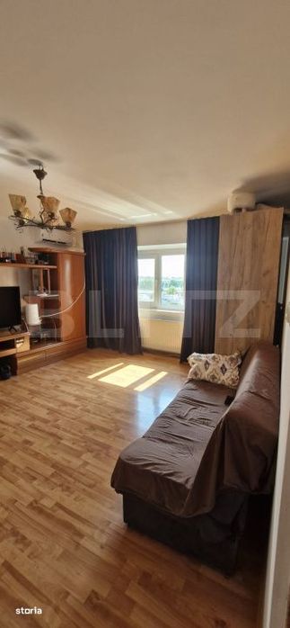 Apartament de vanzare, 72 mp, zona Micro 12