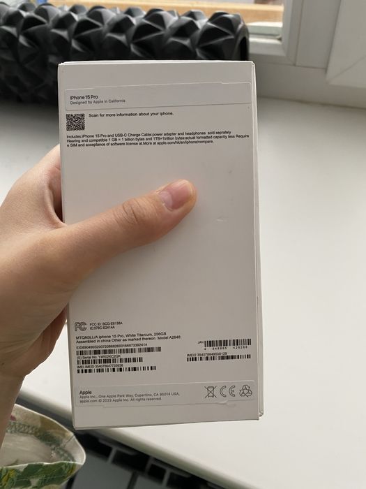 Продается Iphone 15 pro (рефреш).
