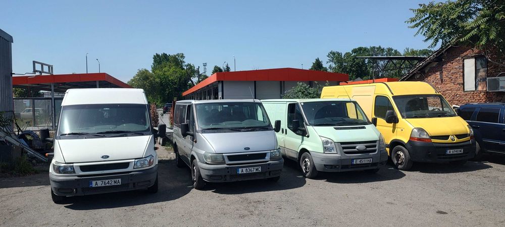 Бус под наем- товарен, пътнически