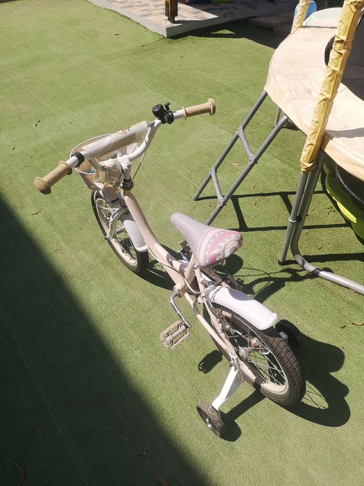 Детски велосипед Makani 16" кошничка и помощни колелета