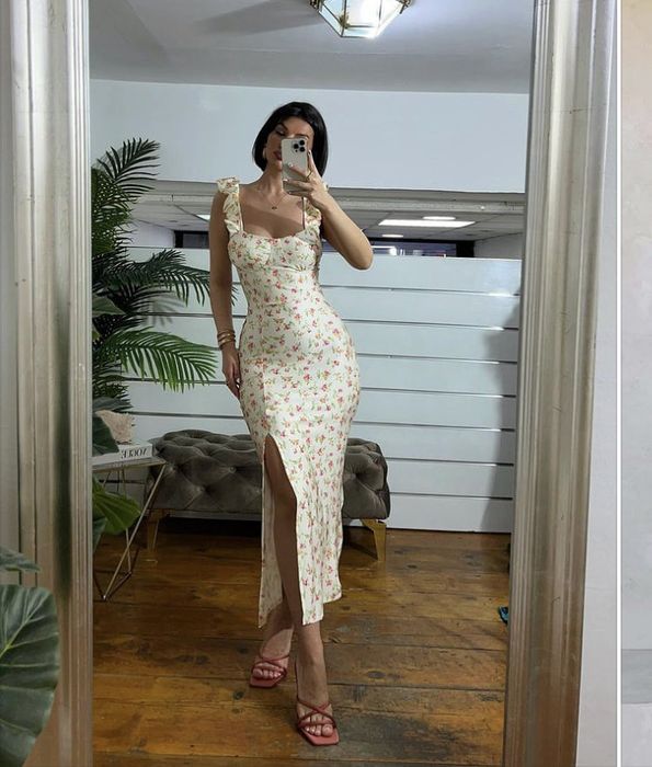 Rochie eleganta, model actual cu imprimeu floral