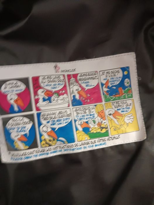 Geaca Moncler urgent