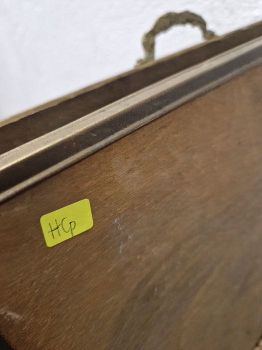 Английска поставка за вестници с месингов обков