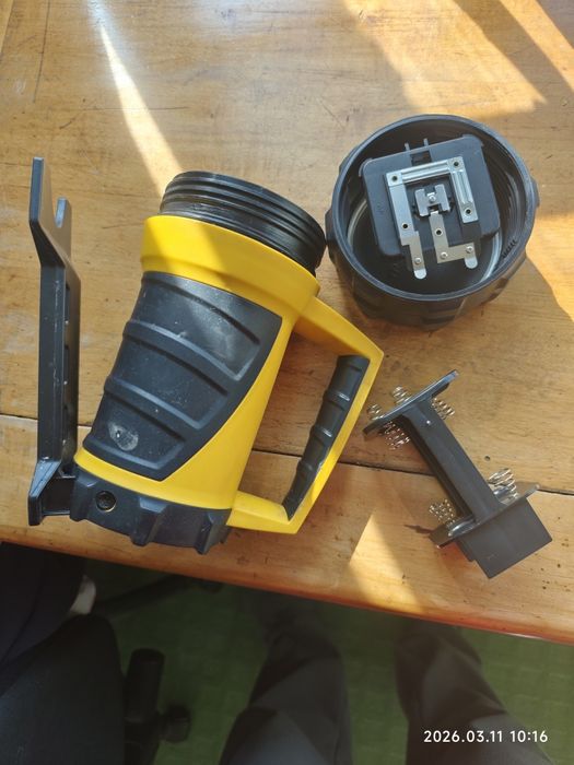 Прожектор VARTA като нов