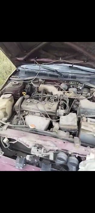 Тойота Карина е разбор