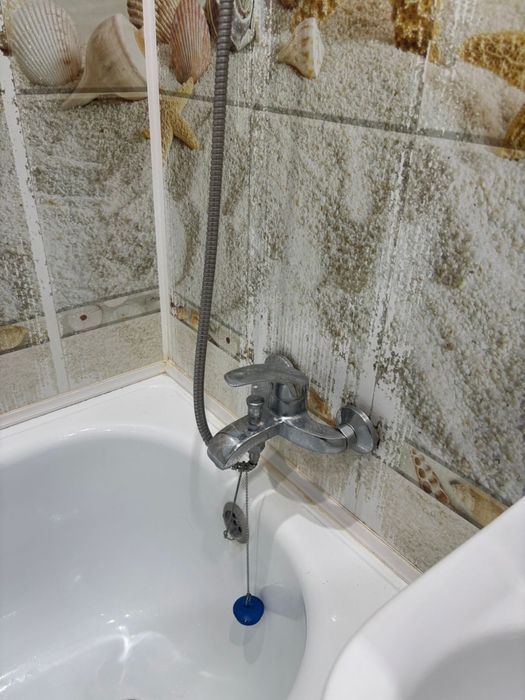 Раковина с тумбой