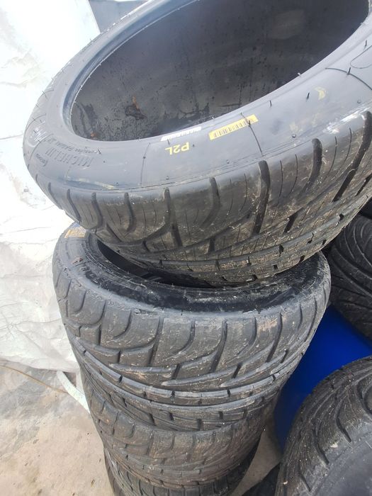 Anvelope Slick Michelin 30/65r18 si 31/71 r18de competiție