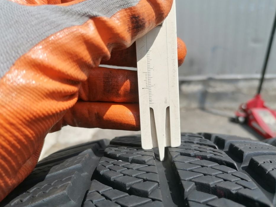 195/60/16 С Континентал ДОТ 2013 г