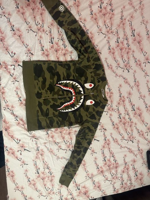 Блуза на Bape в запазено състояние