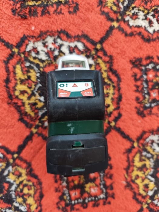 Лазерный нивелир Bosch PLL 360