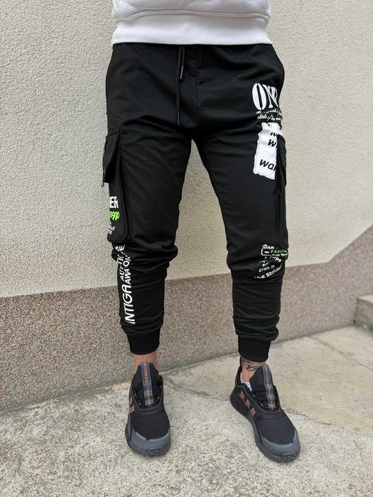 Предлагат се чисто нови ДЪНКИ. цената е само 15 лв.