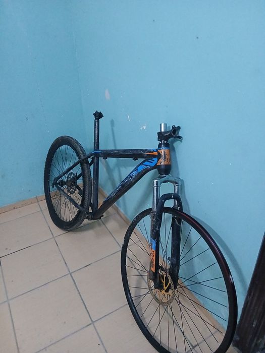 Велосипед жинау керек фотодағыдай алды 29 диск арты 26