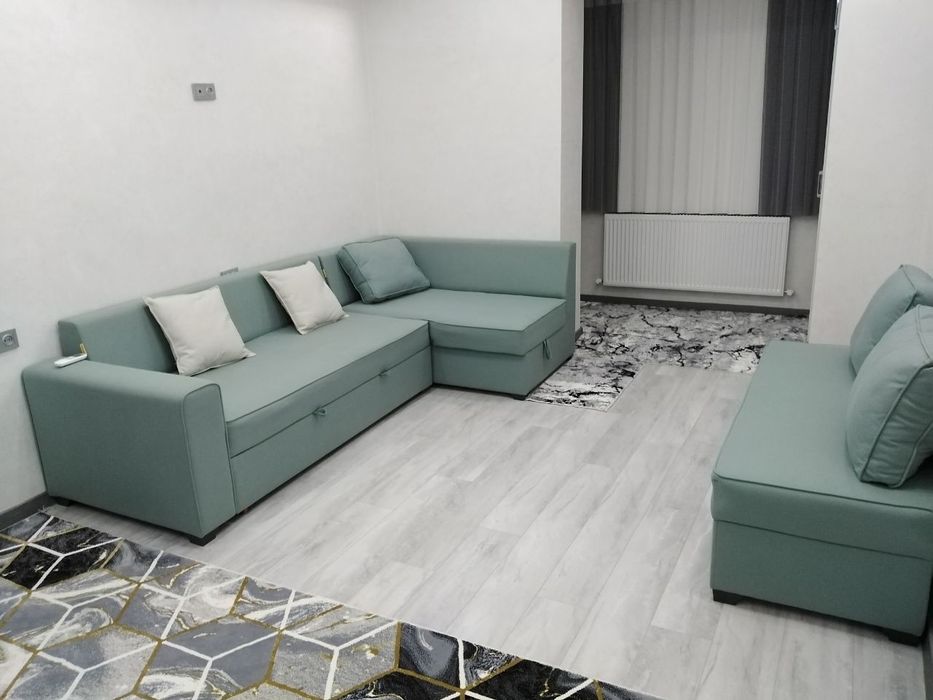 УйСотилади.Зарафшон домдан,хамма кулайликлари билан.