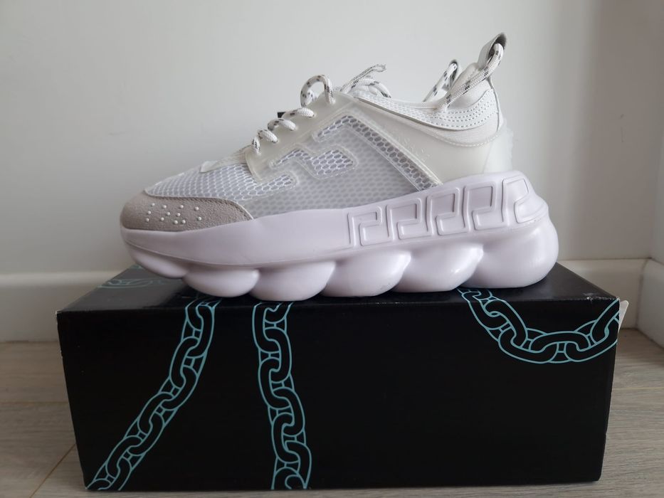 Ver.sace Chain Reaction - Albi - Marimea 41 - Cadoul Ideal - Urgent